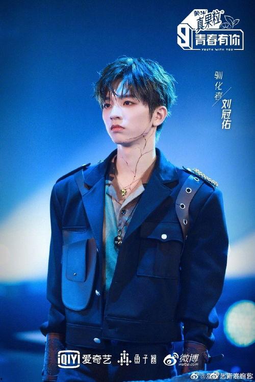 赵鑫个人资料图片,光影交织，演绎人生精彩