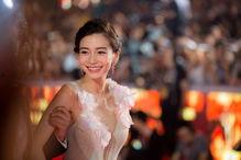 娱乐圈杨颖被黑,娱乐圈的争议与反思